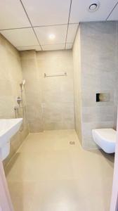Bathroom Image of 600 Sq.ft 1 RK Studio for rent in Omaxe India Trade Centre, Alpha II Greater Noida for Rs. 22000