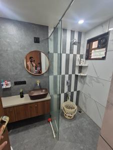 Bathroom Image of 2000 Sq.ft 3 BHK Independent House for sale in Bhayli Vadodara for Rs. 15500000