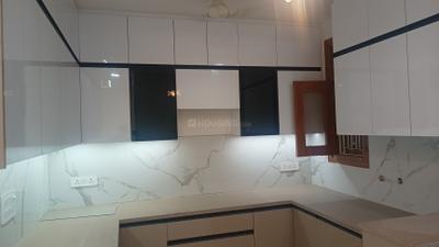 Kitchen Image of 1800 Sq.ft 4 BHK Builder Floor for sale in Vasundhara Ghaziabad for Rs. 18800000