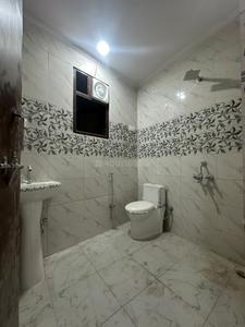 Bathroom Image of 900 Sq.ft 2 BHK Apartment / Flat for rent in CS C S Northend Tower, Chhattarpur New Delhi for Rs. 21400