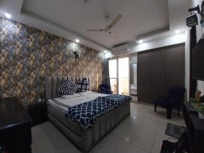 Bedroom Image of 2350 Sq.ft 4 BHK Apartment / Flat for sale in Saya Gold Avenue, Indirapuram Ghaziabad for Rs. 30000000