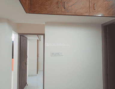 Image of 890 Sq.ft 3 BHK Apartment / Flat for rent in Nesapakkam, Chennai for Rs. 23000