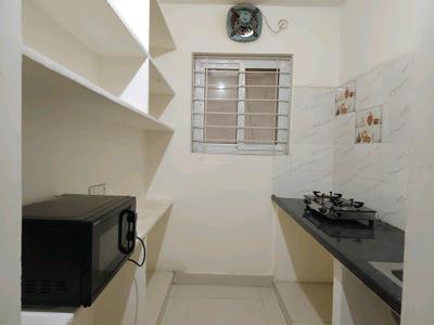 Kitchen Image of 500 Sq.ft 1 BHK Apartment / Flat for rent in Kondapur Hyderabad for Rs. 25500