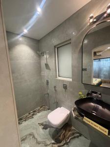 Bathroom Image of 700 Sq.ft 2 BHK Apartment / Flat for sale in Antop Hill Mumbai for Rs. 17500000