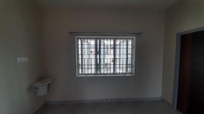 Bedroom Image of 1200 Sq.ft 2 BHK Builder Floor for rent in Kattupakkam Chennai for Rs. 25000