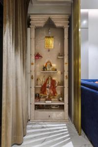 Hall Image of 1300 Sq.ft 3 BHK Apartment / Flat for sale in Khar West Mumbai for Rs. 70000000
