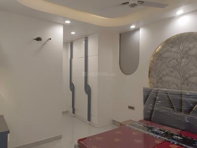 Bedroom Image of 3300 Sq.ft 4 BHK Builder Floor for sale in Sector 26 Rohini New Delhi for Rs. 52500000