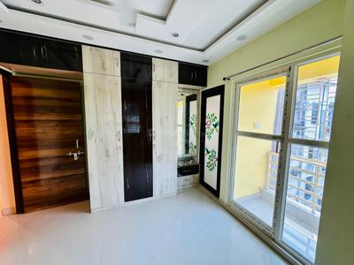 Image of 800 Sq.ft 2 BHK Apartment / Flat for rent in South Dum Dum, Kolkata for Rs. 20000