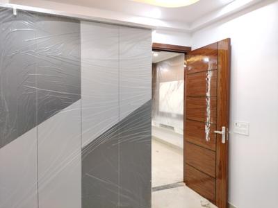 Bedroom Image of 1350 Sq.ft 3 BHK Builder Floor for sale in Deenpur New Delhi for Rs. 8000000