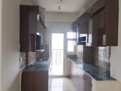 Kitchen Image of 1400 Sq.ft 3 BHK Apartment / Flat for rent in Amrapali Centurian Park, Noida Extension Greater Noida for Rs. 21000