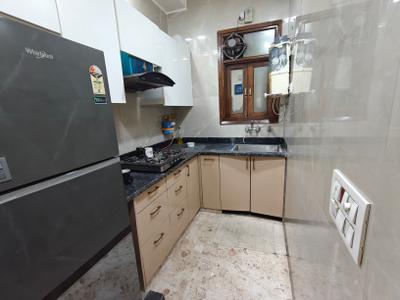 Kitchen Image of 372 Sq.ft 1 BHK Studio for rent in DLF Capital Greens Phase 1 And 2, Karampura New Delhi for Rs. 25000