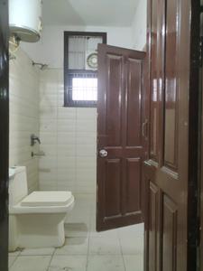 Common Bathroom Image of 1350 Sq.ft 2 BHK Builder Floor for rent in Sector 49 Faridabad for Rs. 22000
