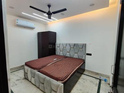 Bedroom Image of 600 Sq.ft 2 BHK Builder Floor for rent in Sector 6 Rohini New Delhi for Rs. 28000