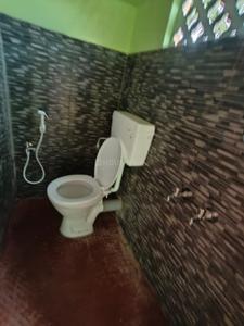 Bathroom Image of 600 Sq.ft 1 BHK Independent House for rent in Brahmavar Udupi for Rs. 6500