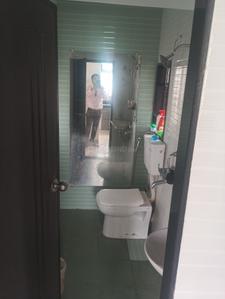 Bathroom Image of 625 Sq.ft 1 BHK Apartment / Flat for sale in Prayag Heights, Malad East Mumbai for Rs. 12500000