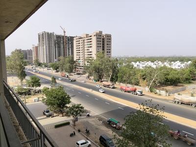 Living Room Image of 1200 Sq.ft 3 BHK Apartment / Flat for sale in Maruti Diamond Sky, Adalaj Gandhinagar for Rs. 7500000