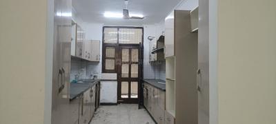 Kitchen Image of 2000 Sq.ft 3 BHK Builder Floor for rent in Sector 50 Noida for Rs. 55000