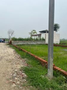 Image of 900 Sq.ft Residential Plot / Land for sale in Uniqueways Wave Plot Knowledge Park 2, Knowledge Park 2, Greater Noida for Rs. 3000000