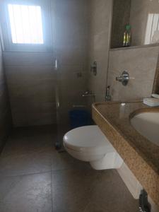 Common Bathroom Image of 1005 Sq.ft 2 BHK Apartment / Flat for sale in Amanora Adreno Towers, Hadapsar Pune for Rs. 14200000