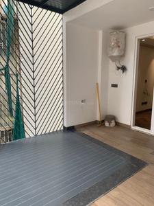 Balcony Image of 2100 Sq.ft 4 BHK Builder Floor for sale in Safdarjung Enclave New Delhi for Rs. 85000000