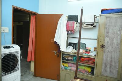 Bedroom Image of 900 Sq.ft 3 BHK Apartment / Flat for sale in Rudra Apartment, Behala Kolkata for Rs. 3800000