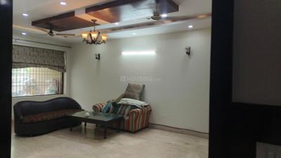 Living Room Image of 1800 Sq.ft 2 BHK Builder Floor for rent in Sector 41 Noida for Rs. 40000