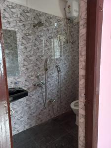 Bathroom Image of 1800 Sq.ft 2 BHK Apartment / Flat for rent in Jharapada Bhubaneswar for Rs. 20000