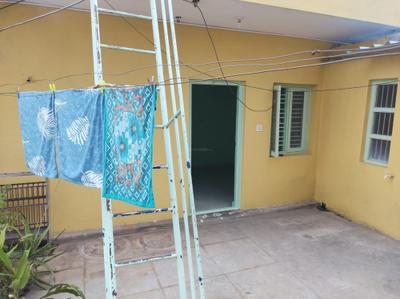 Balcony Image of 900 Sq.ft 2 BHK Independent House for rent in JP Nagar Bengaluru for Rs. 11000