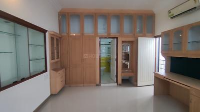 Bedroom Image of 2440 Sq.ft 5 BHK Independent House for rent in Hebbal Bengaluru for Rs. 160000