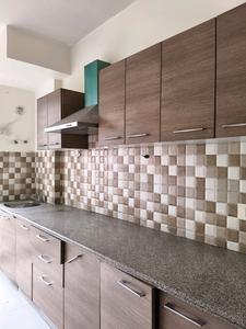 Kitchen Image of 1000 Sq.ft 1 RK Studio for rent in DLF Hamilton Court, DLF Phase 4 Gurgaon for Rs. 42000