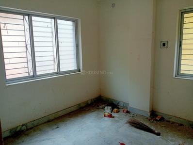 Bedroom Image of 1050 Sq.ft 3 BHK Builder Floor for sale in Baranagar Kolkata for Rs. 4500000