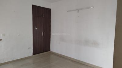 Bedroom Image of 1150 Sq.ft 2 BHK Apartment / Flat for sale in Supertech Cape Town, Sector 74 Noida for Rs. 11000000