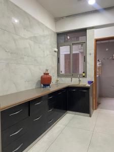 Kitchen Image of 1500 Sq.ft 3 BHK Apartment / Flat for rent in Satyamev Serene, Gota Ahmedabad for Rs. 42000
