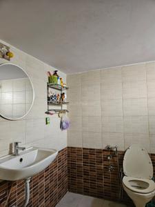 Bathroom Image of 1600 Sq.ft 3 BHK Independent House for sale in Pushpak Residency, Undera Vadodara for Rs. 12500000