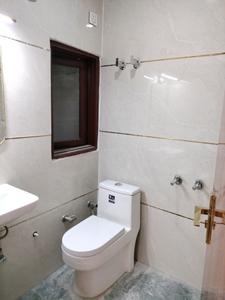 Common Bathroom Image of 765 Sq.ft 2 BHK Builder Floor for sale in Mahavir Enclave New Delhi for Rs. 7500000