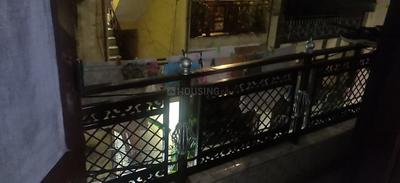 Balcony Image of 633 Sq.ft 2 BHK Builder Floor for sale in Laxmi Nagar New Delhi for Rs. 5000000