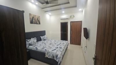 Bedroom Image of 1580 Sq.ft 4 BHK Independent House for rent in Gumtala Amritsar for Rs. 22500