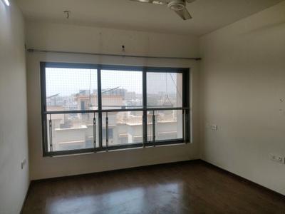 Bedroom Image of 910 Sq.ft 2 BHK Apartment / Flat for rent in K Raheja Vistas, Powai Mumbai for Rs. 85000