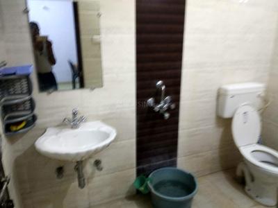 Bathroom Image of 1000 Sq.ft 2 BHK Independent House for rent in Kalyanpur Kanpur for Rs. 15000