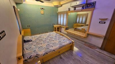 Bedroom Image of 3300 Sq.ft 4 BHK Independent House for rent in Subhanpura Vadodara for Rs. 70000