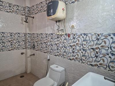 Image of 2400 Sq.ft 3 BHK Duplex for rent in Sector 40, Noida for Rs. 41000