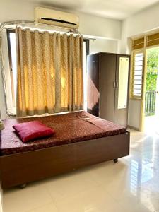 Bedroom Image of 1800 Sq.ft 3 BHK Apartment / Flat for sale in Sola Ahmedabad for Rs. 12100000