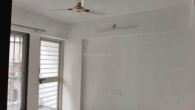 Bedroom Image of 1080 Sq.ft 2 BHK Apartment / Flat for rent in Laxmi Emerald, Lohegaon Pune for Rs. 23000