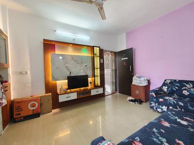 1 BHK Flat
