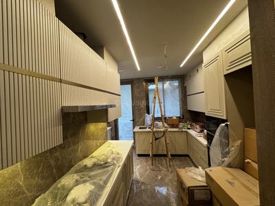 Kitchen Image of 3200 Sq.ft 4 BHK Duplex for sale in Vasant Vihar New Delhi for Rs. 260000000