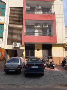Image of 1100 Sq.ft 3 BHK Builder Floor for rent in Nirman Nagar, Jaipur for Rs. 25000