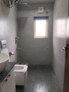 Bedroom Image of 360 Sq.ft 1 RK Apartment / Flat for rent in DLF Capital Greens Phase 1 And 2, Karampura New Delhi for Rs. 26000
