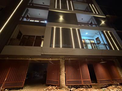 Building Image of 1400 Sq.ft 3 BHK Builder Floor for sale in JMD Tower 110, Sector 110 Noida for Rs. 6800000