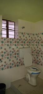 Bathroom Image of 1050 Sq.ft 2 BHK Apartment / Flat for rent in Mahakal Savitri Apartment, Benachity Durgapur for Rs. 13500