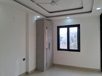 Bedroom Image of 1250 Sq.ft 4 BHK Builder Floor for sale in Deenpur New Delhi for Rs. 12400000